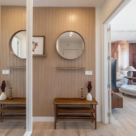 Skyline 9 Pool & Parking Free Appartement