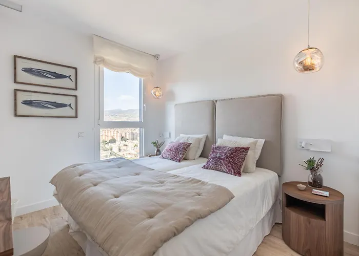 Apartment Skyline 9 Pool & Parking Free Malaga